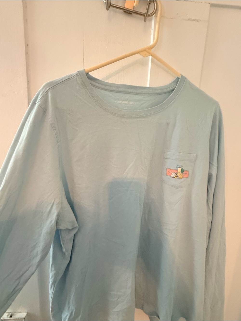 Vineyard Vines Pastel Blue Long-Sleeve Pocket Tee with Small Chest Graphic